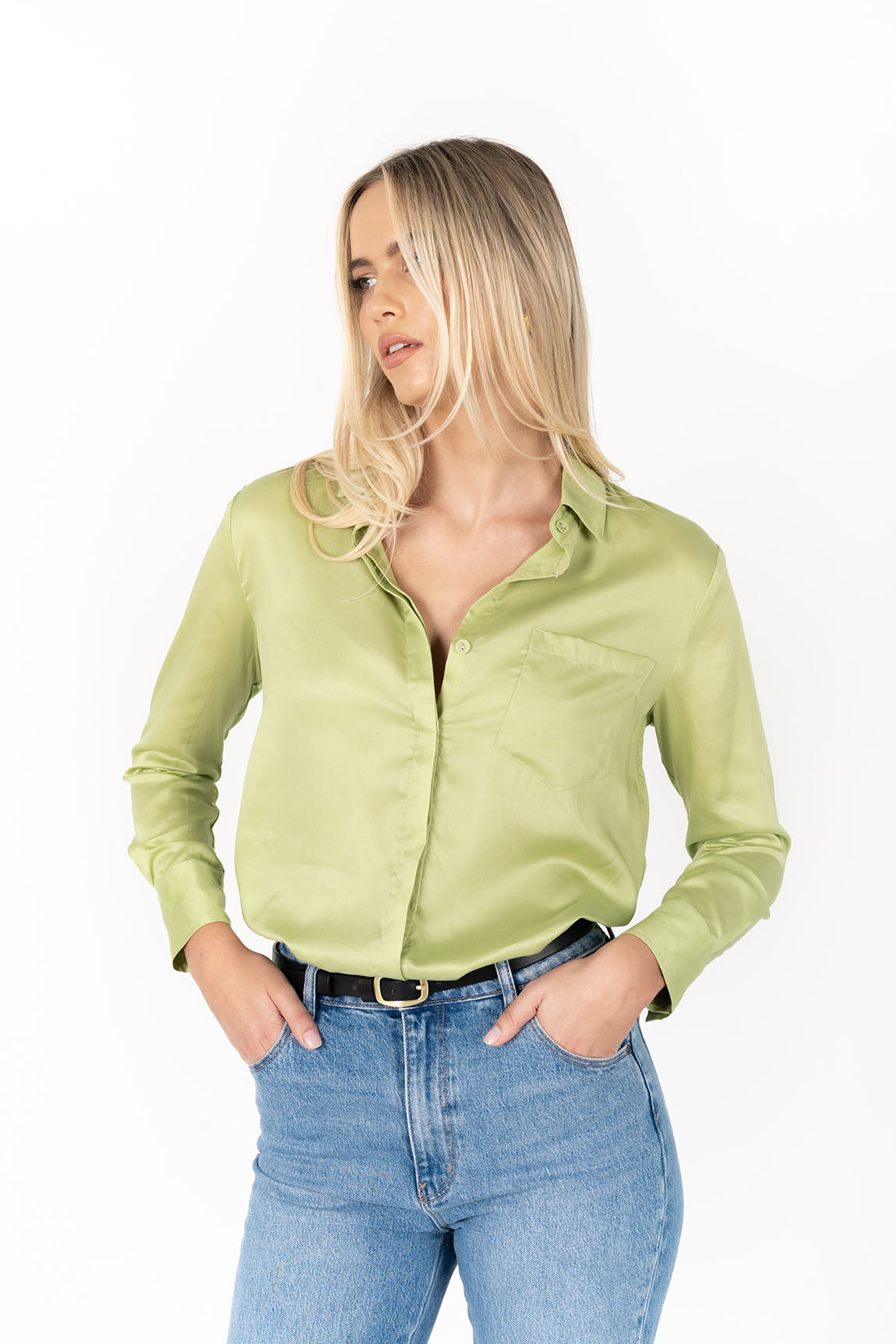 THE CLASSIC SHIRT - Avocado Colour