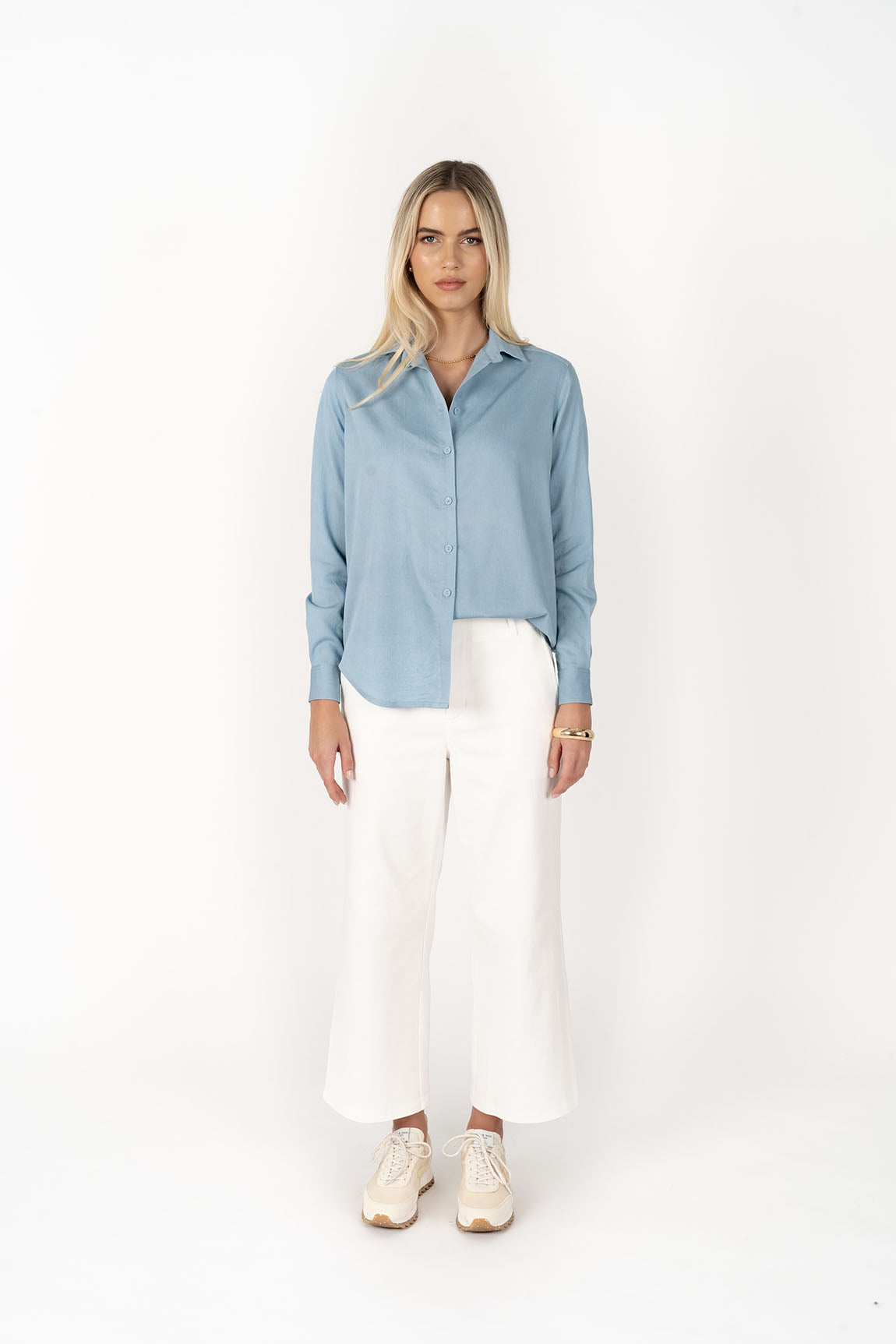 The Chambray Shirt - Light Blue