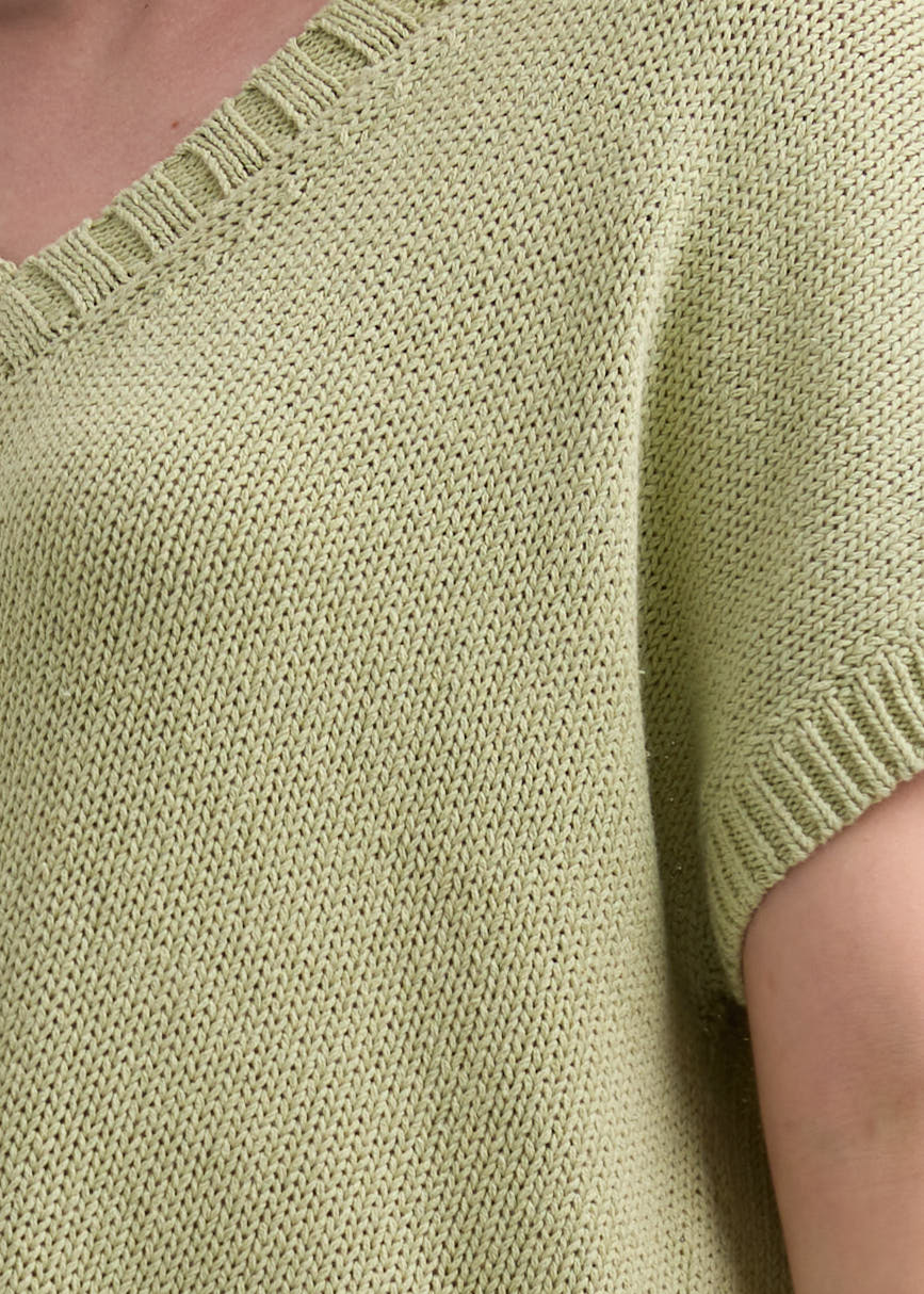LD & Co Textured V-neck Top - Lemongrass