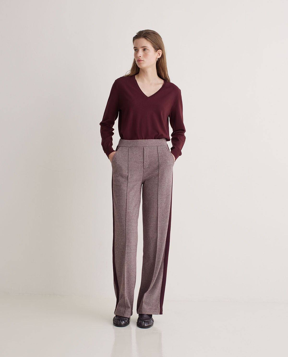 Yerse Aubergine soft wide houndstooth trousers