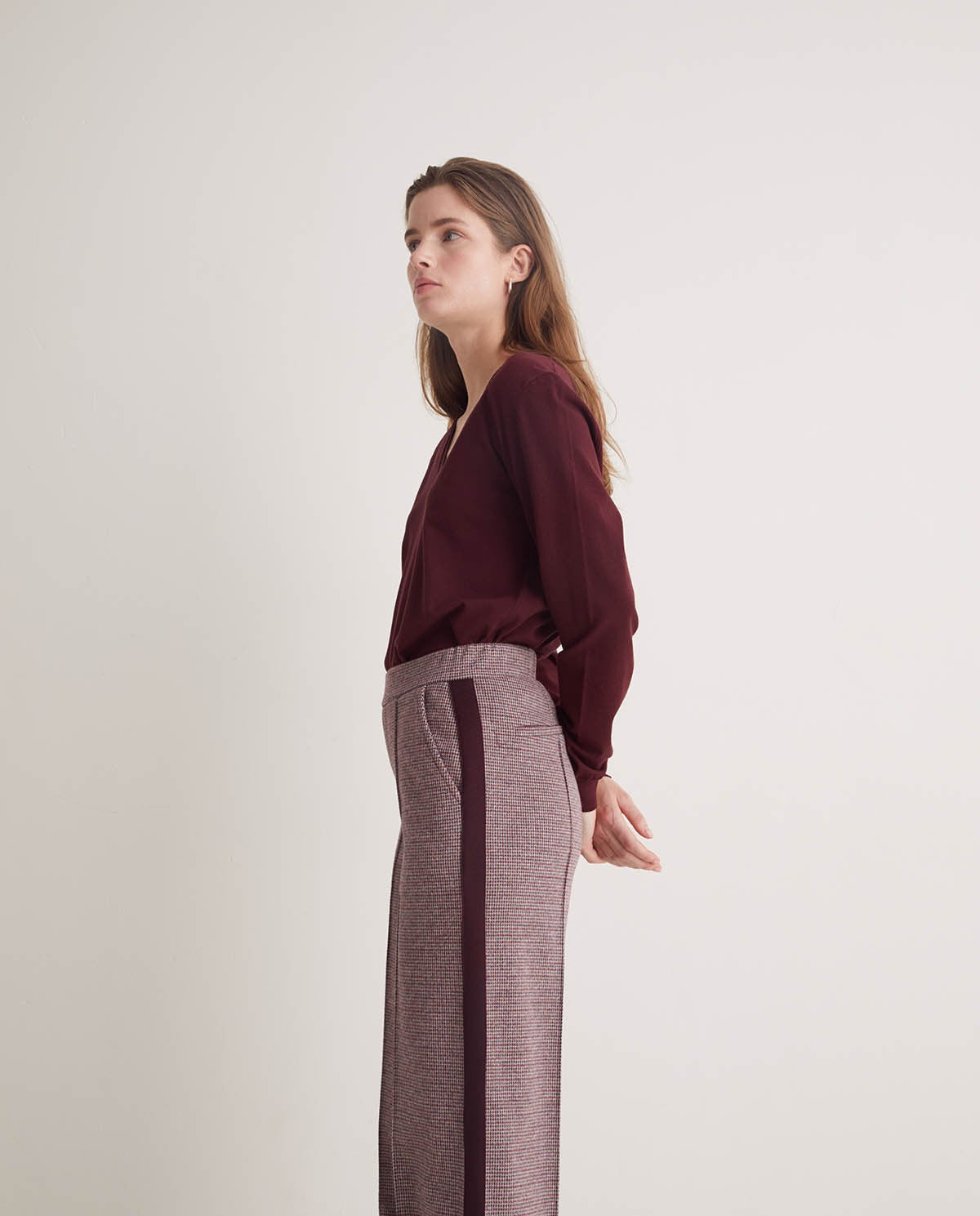 Yerse Aubergine soft wide houndstooth trousers