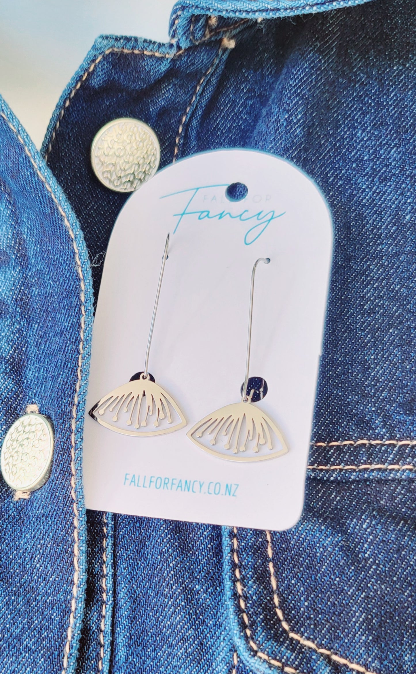 Fall for Fancy - Pohutukawa Earrings