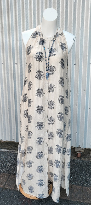 Yerse Barcelona Lotus print Halter neck dress