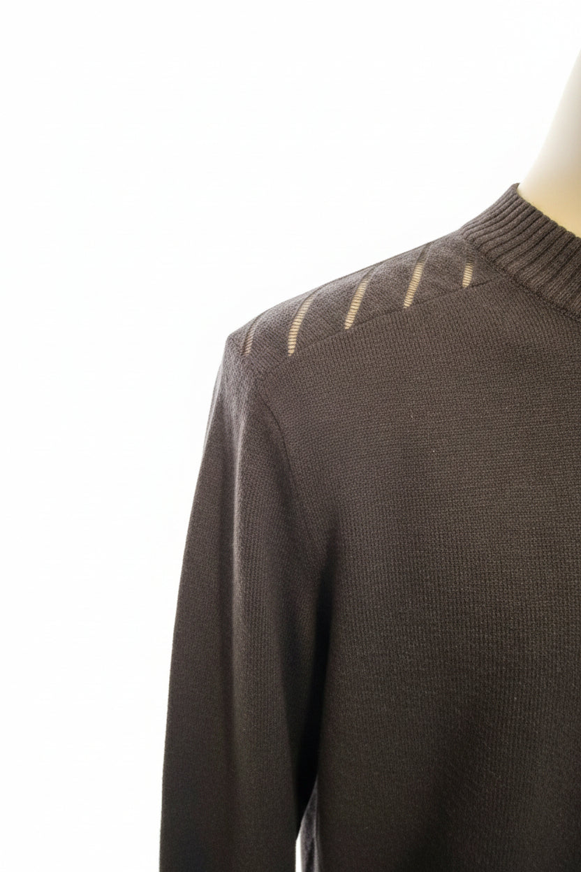 Detail Linen Top from LD&Co - Graphite