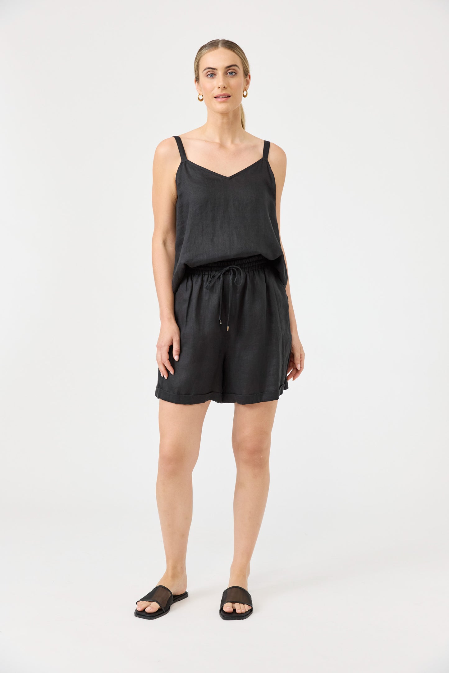 Studio Short - Navy