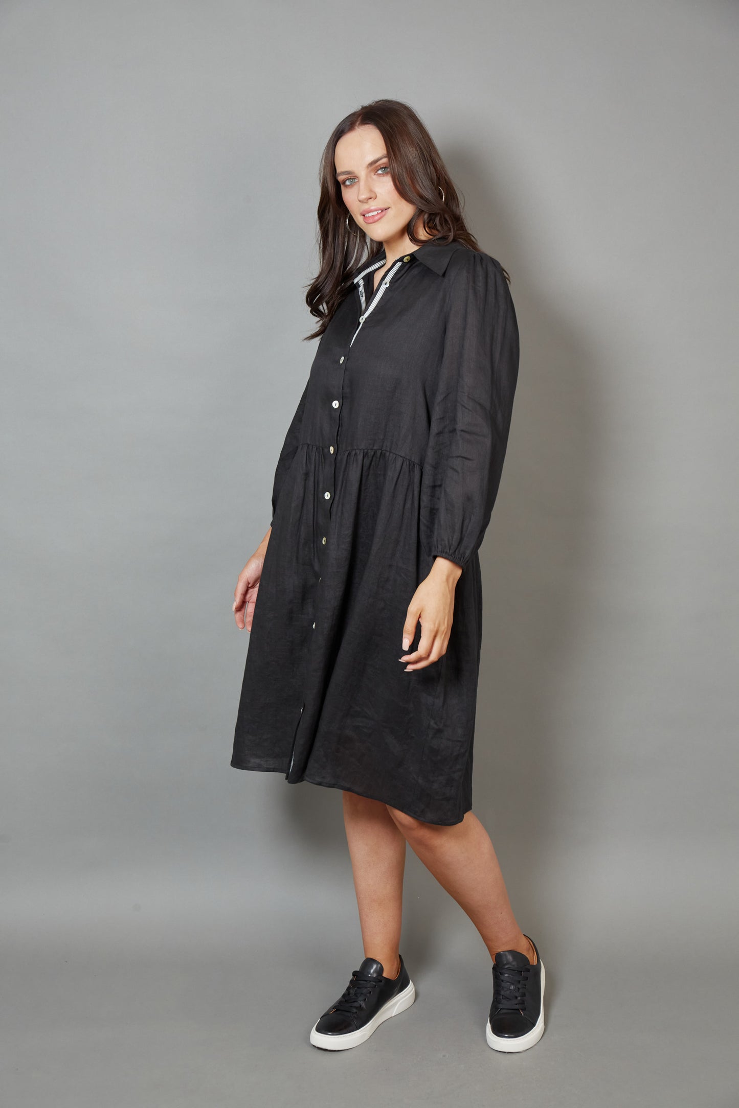 Studio Midi Shirt Dress - Ebony colour