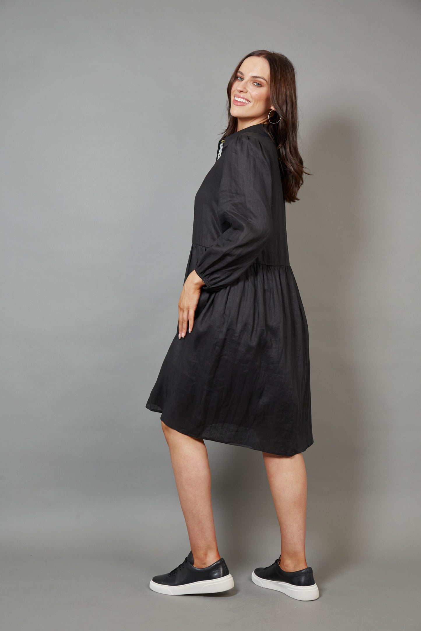 Studio Midi Shirt Dress - Ebony colour