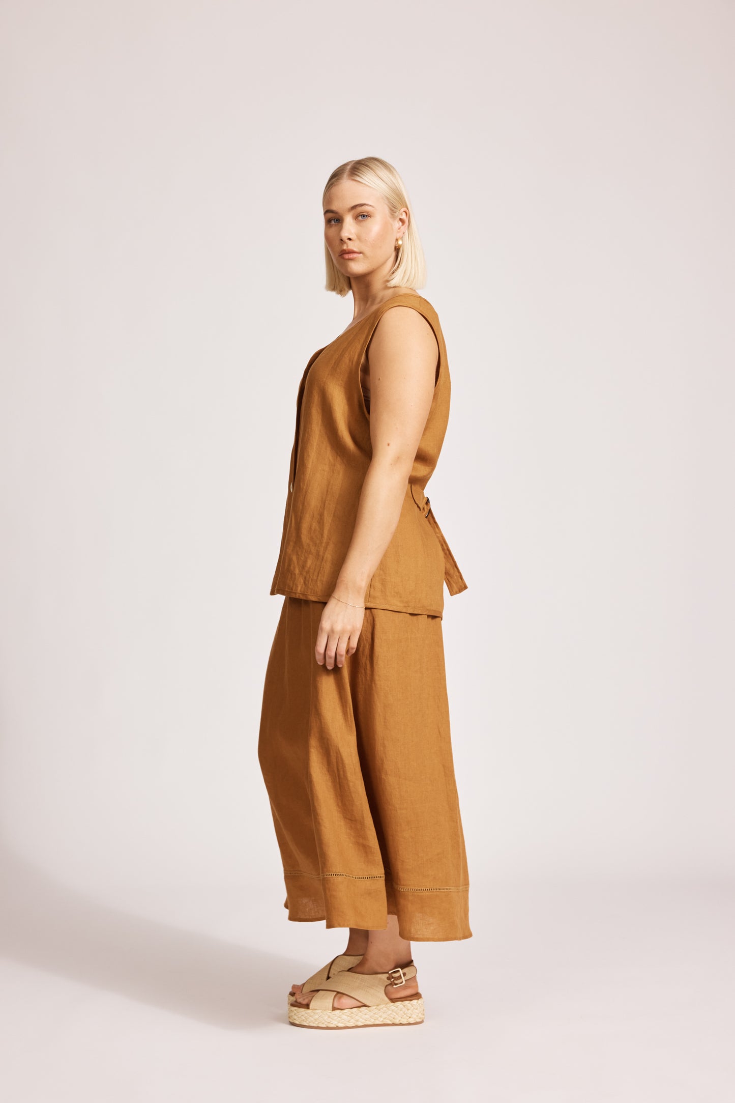 Miramar Vest - Caramel