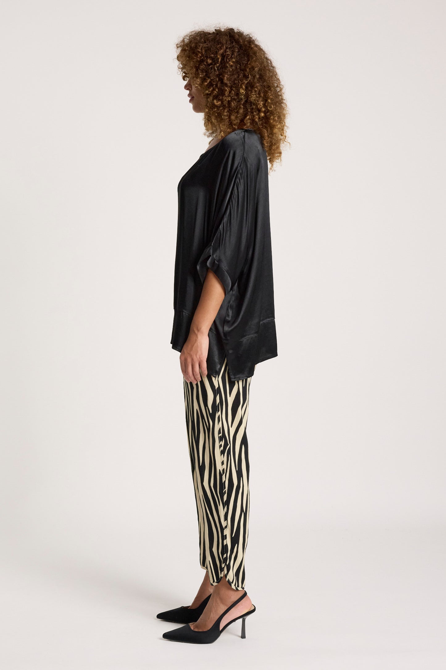San Top from Eb+Ive -Black