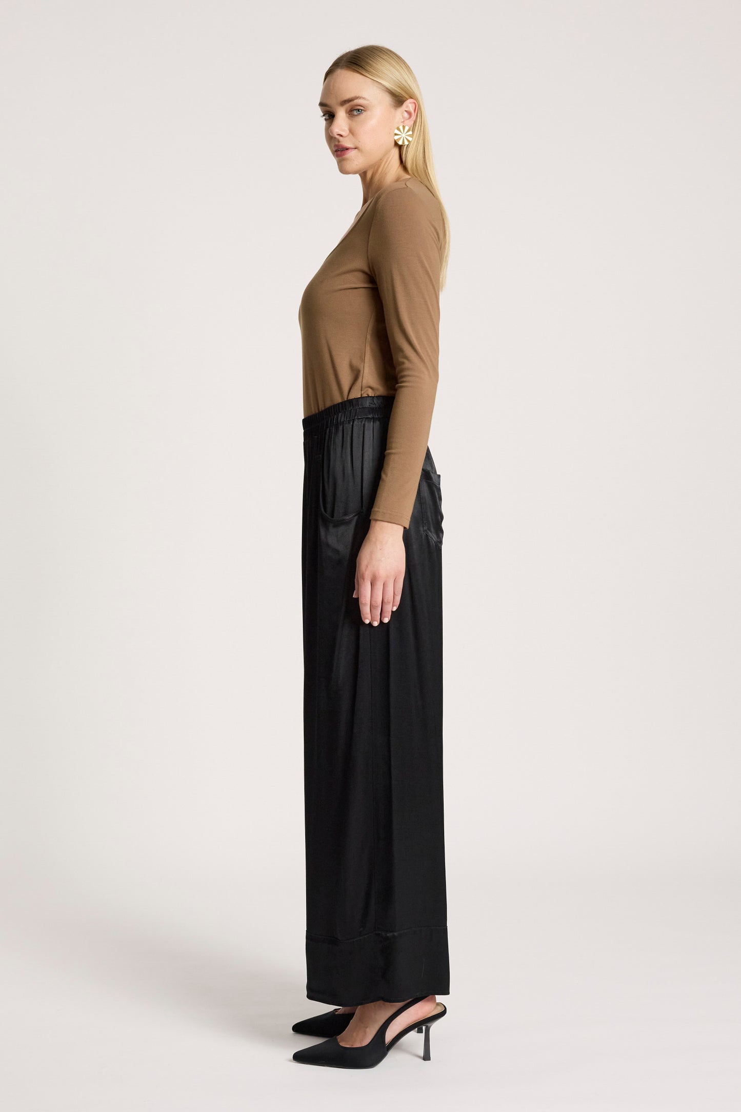 San pant from Eb+Ive - Black