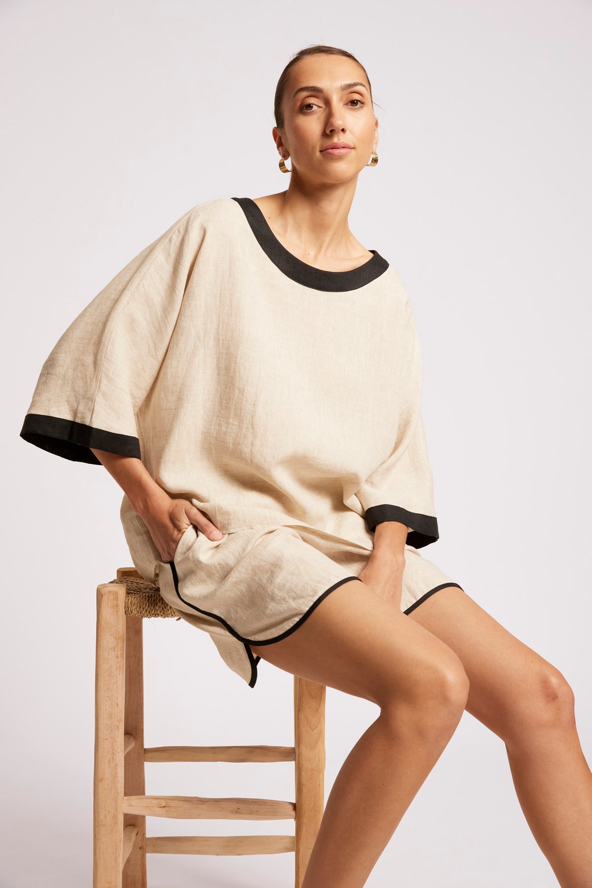 Maris Relaxed Splice Top - Tusk / Black