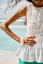 Cove bangle - White