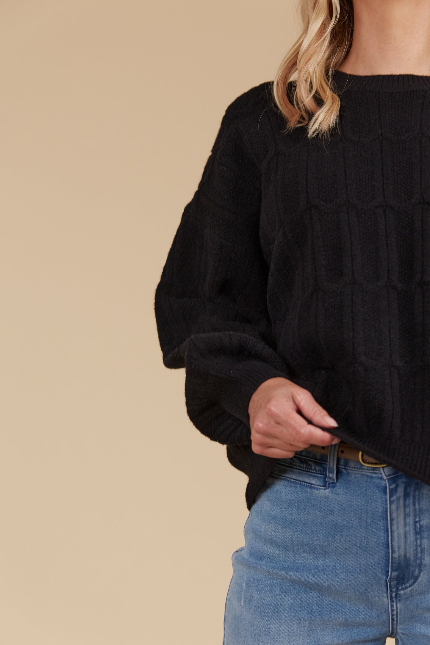 Hera Jumper - Onyx colour