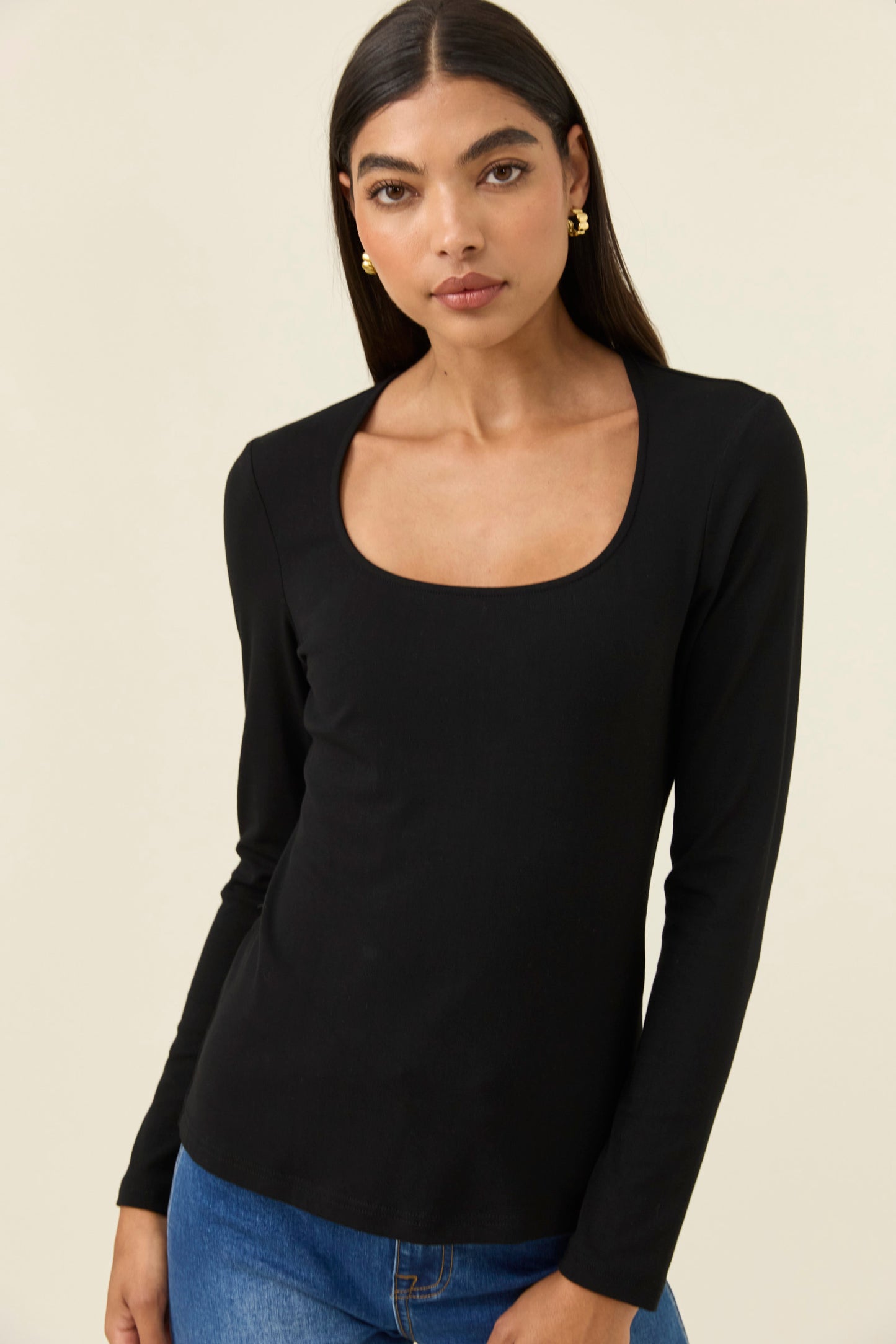 Naria Scoop neck Top from Isle of Mine - onyx
