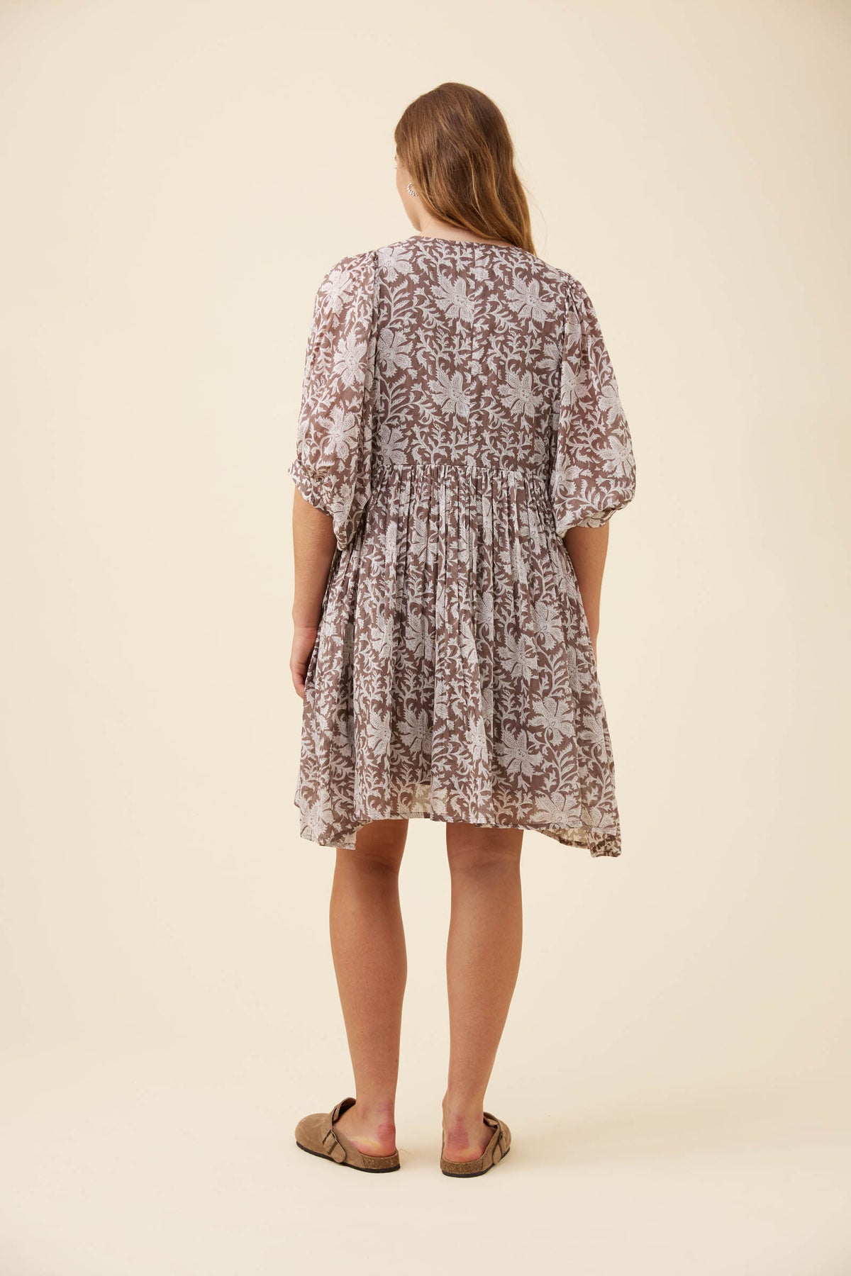 Wilma Dress from Isle of Mine - Taupe