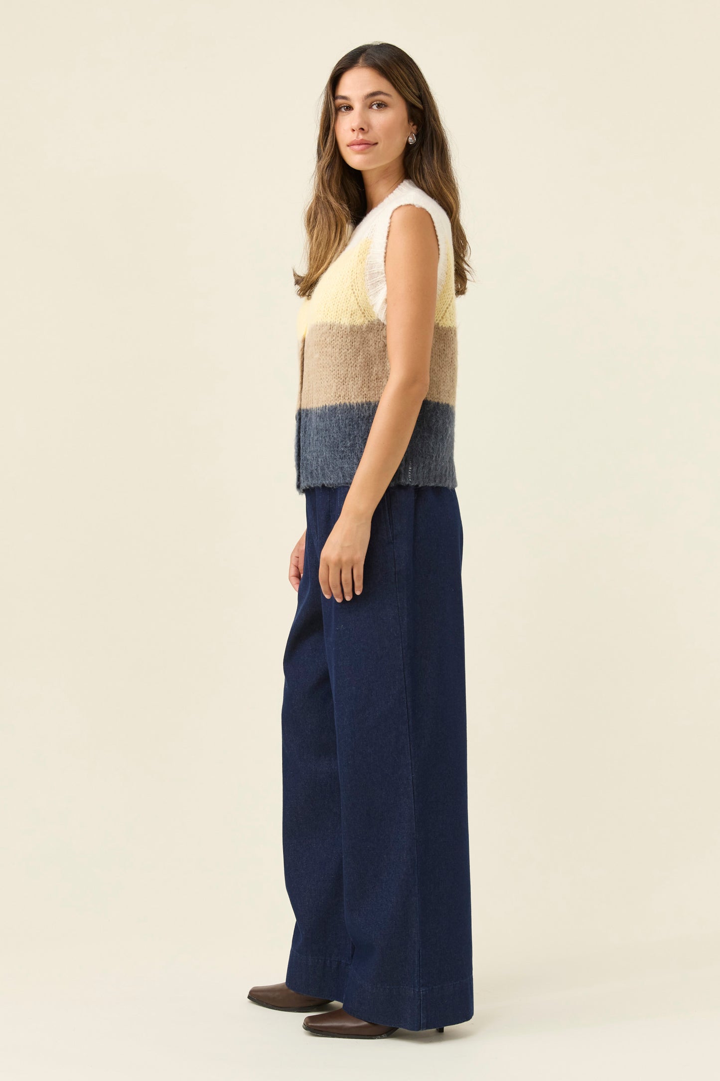 Pallas Stripe Knit Vest from Isle of mine- Butter colour