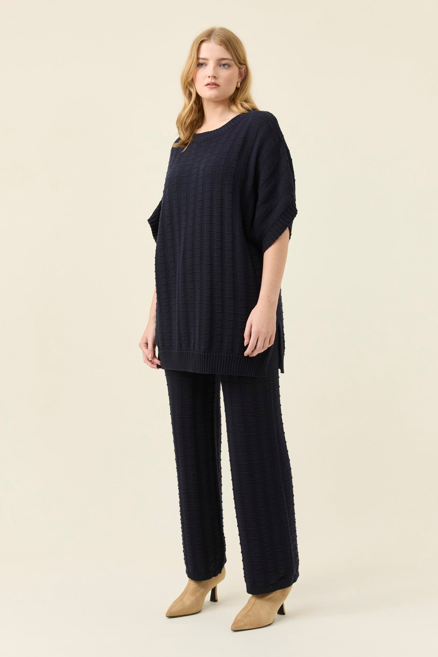 Sadie Knit Pant from Isle of Mine - Navy