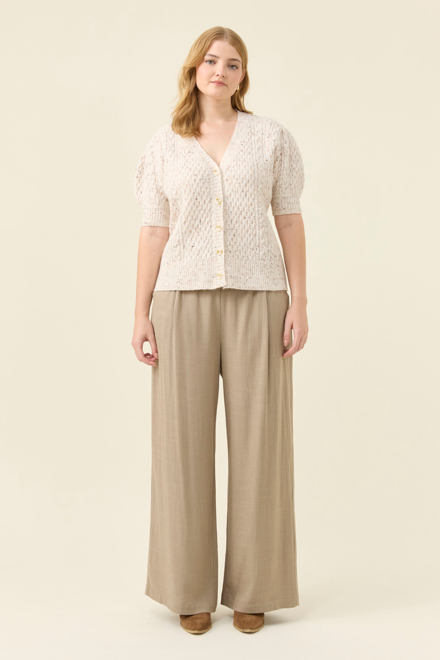 Mckenna Short Sleeve Cardigan from Isle of Mine - Ivory