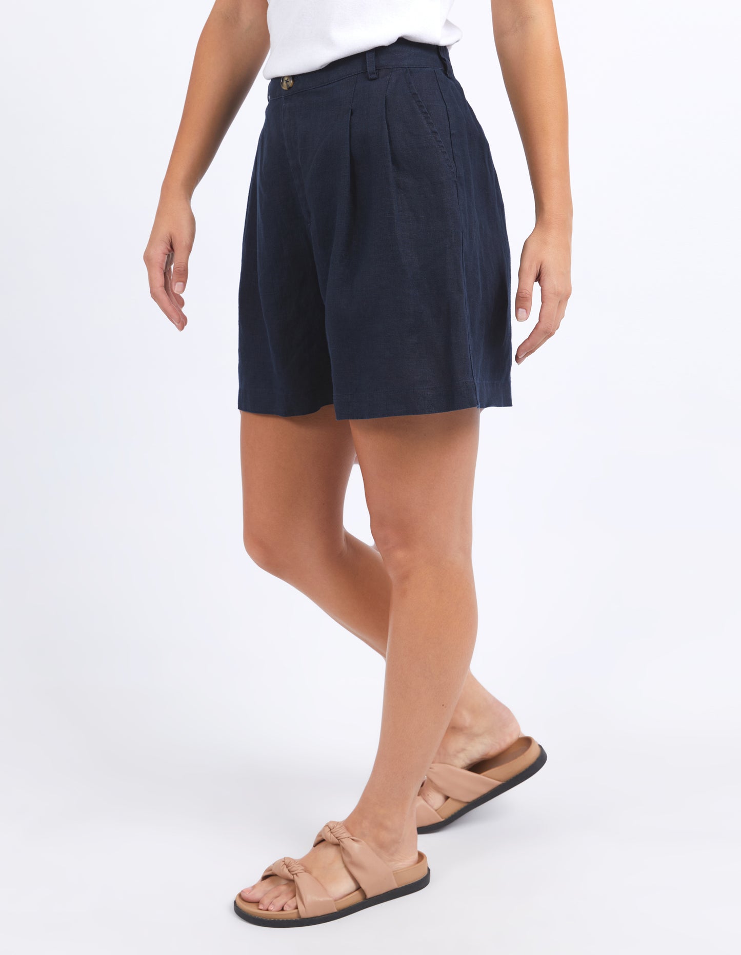 OAKLEIGH SHORT