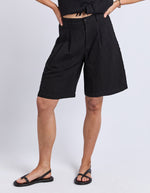 San Lucas Short - Black