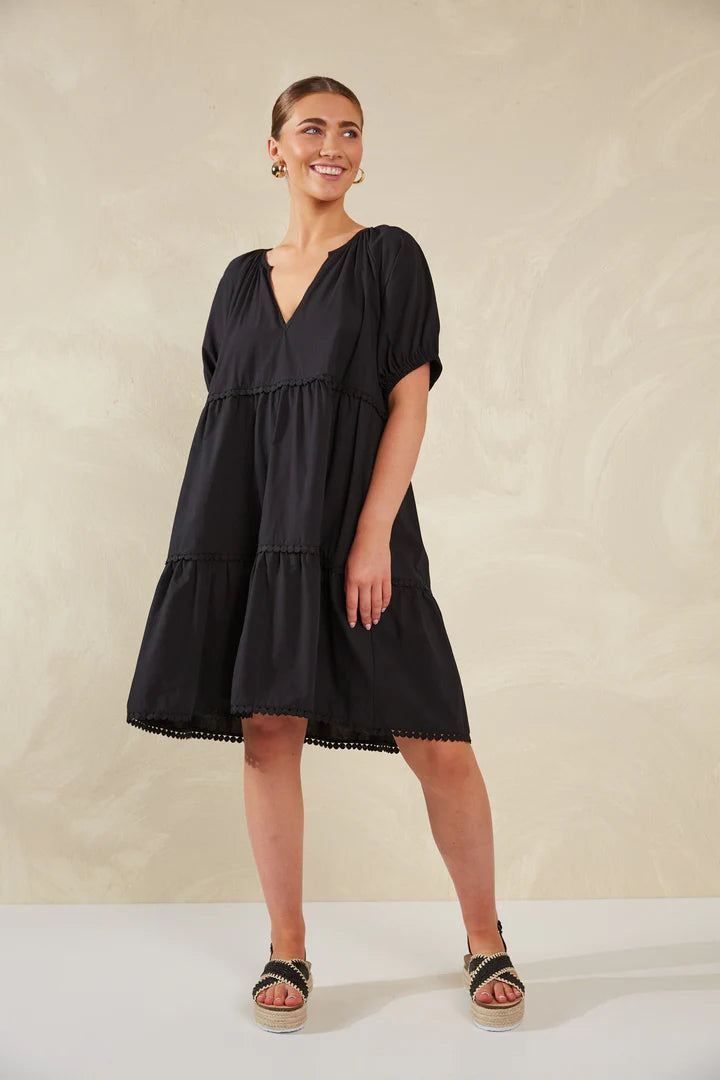 Adelfia Dress - Domino