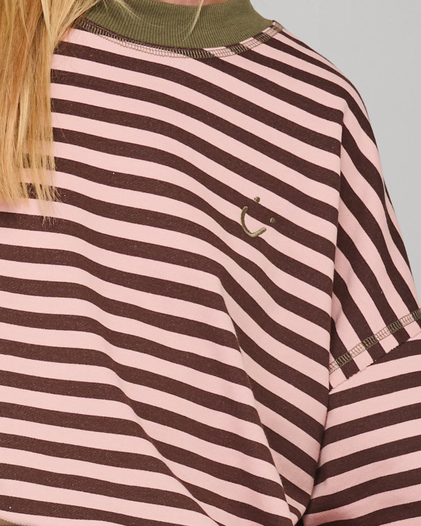 Boom Shankar Guru Sweatshirt - Dusty pink
