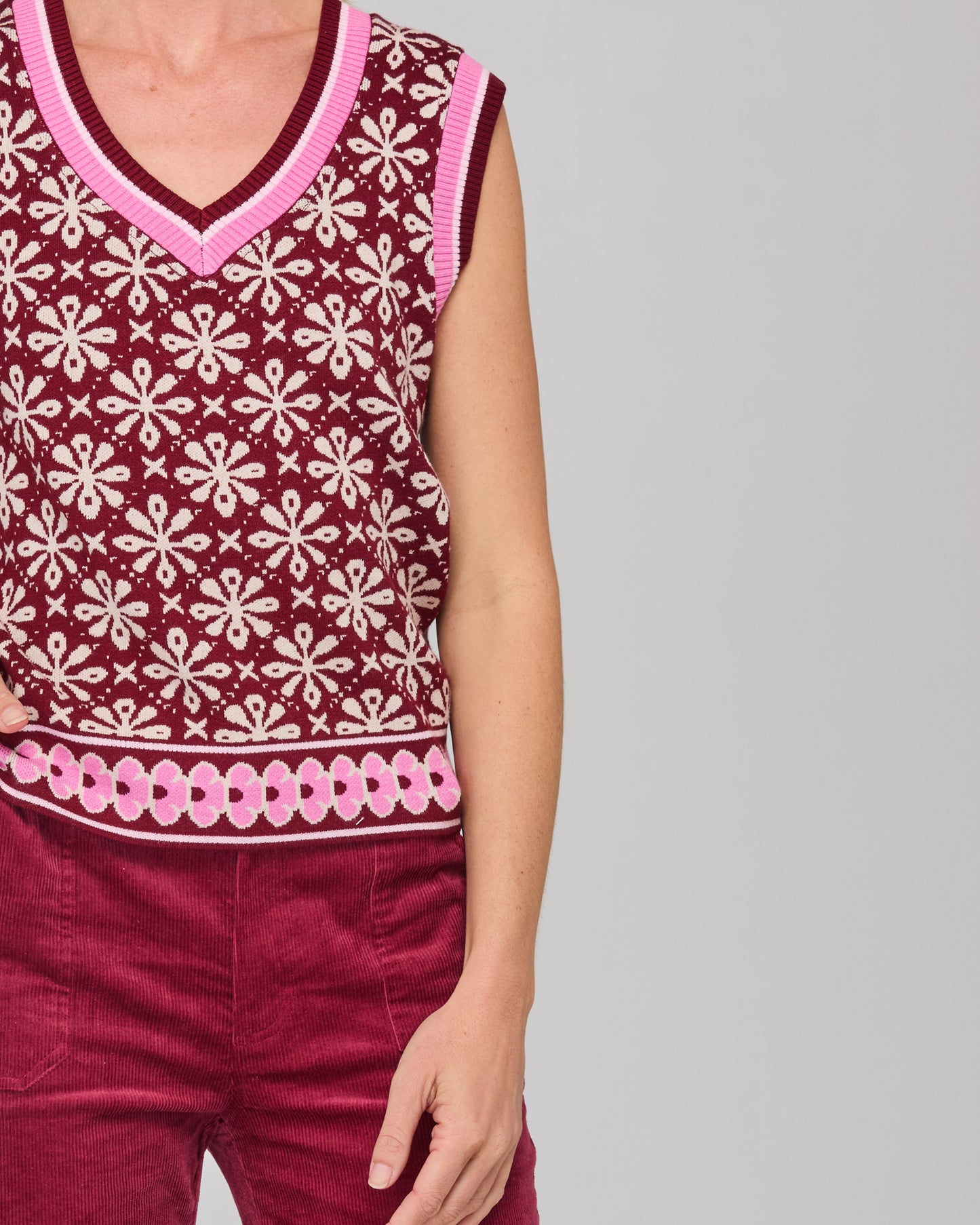 Boom Shankar Gigi Vest - Merlot Jacquard knit