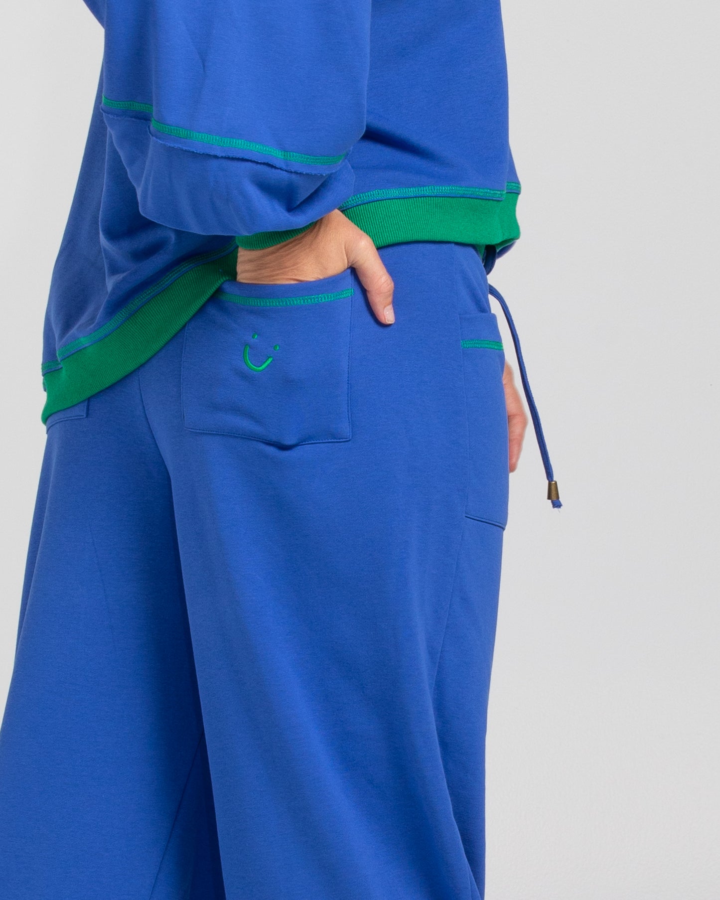 Boom Shankar Guru Sweater - Cobalt Blue