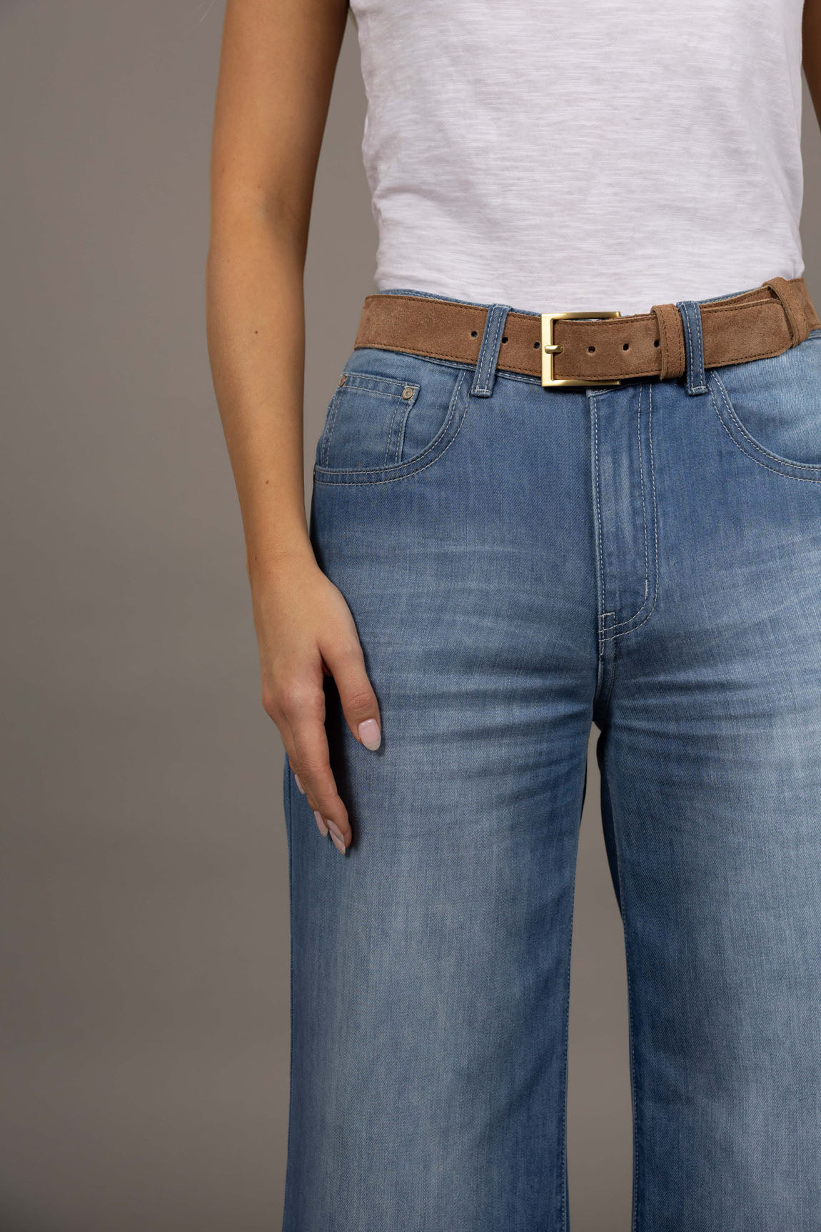 Classic Suede Belt from Humidity Lifestyle - Camel