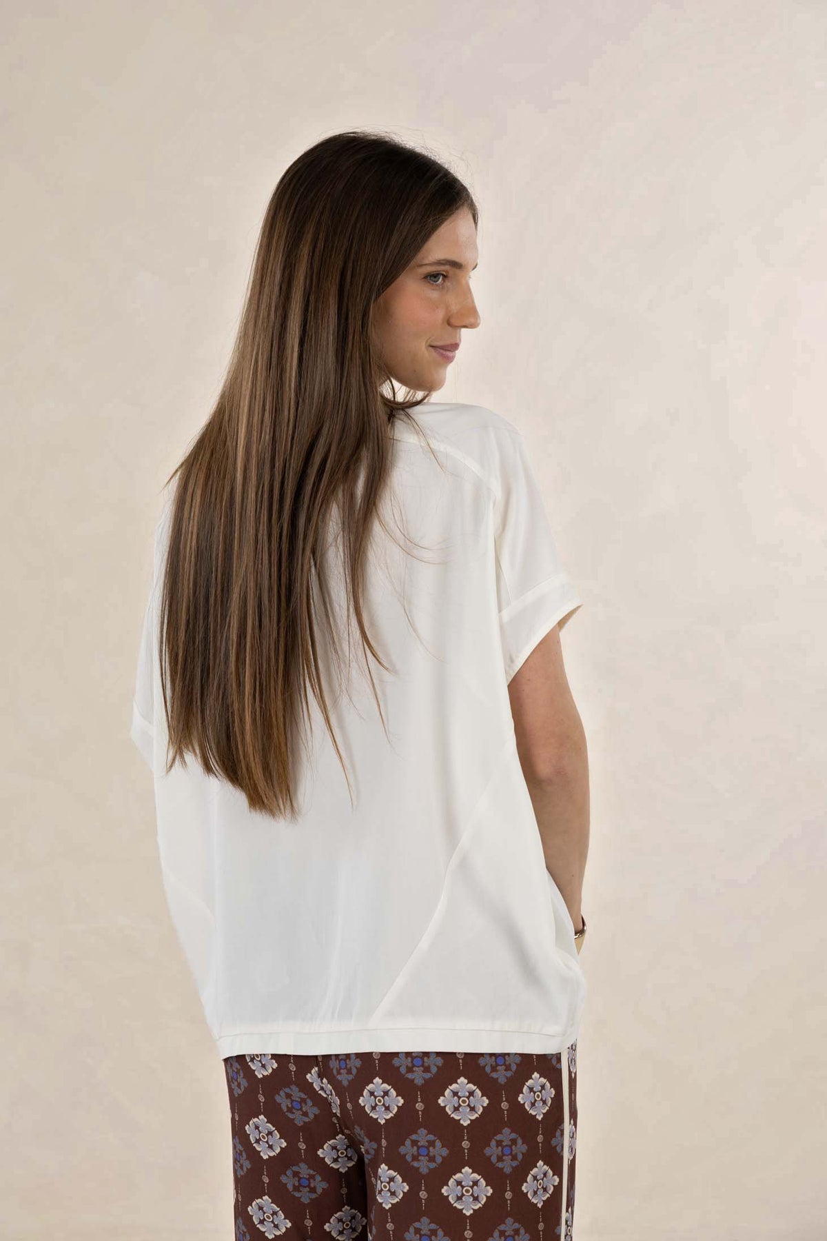 LUSH TOP from Humidity Lifestyle in Cream