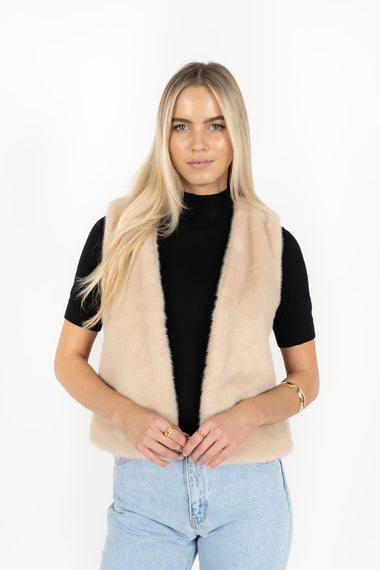 VIENNA VEST - Latte colour
