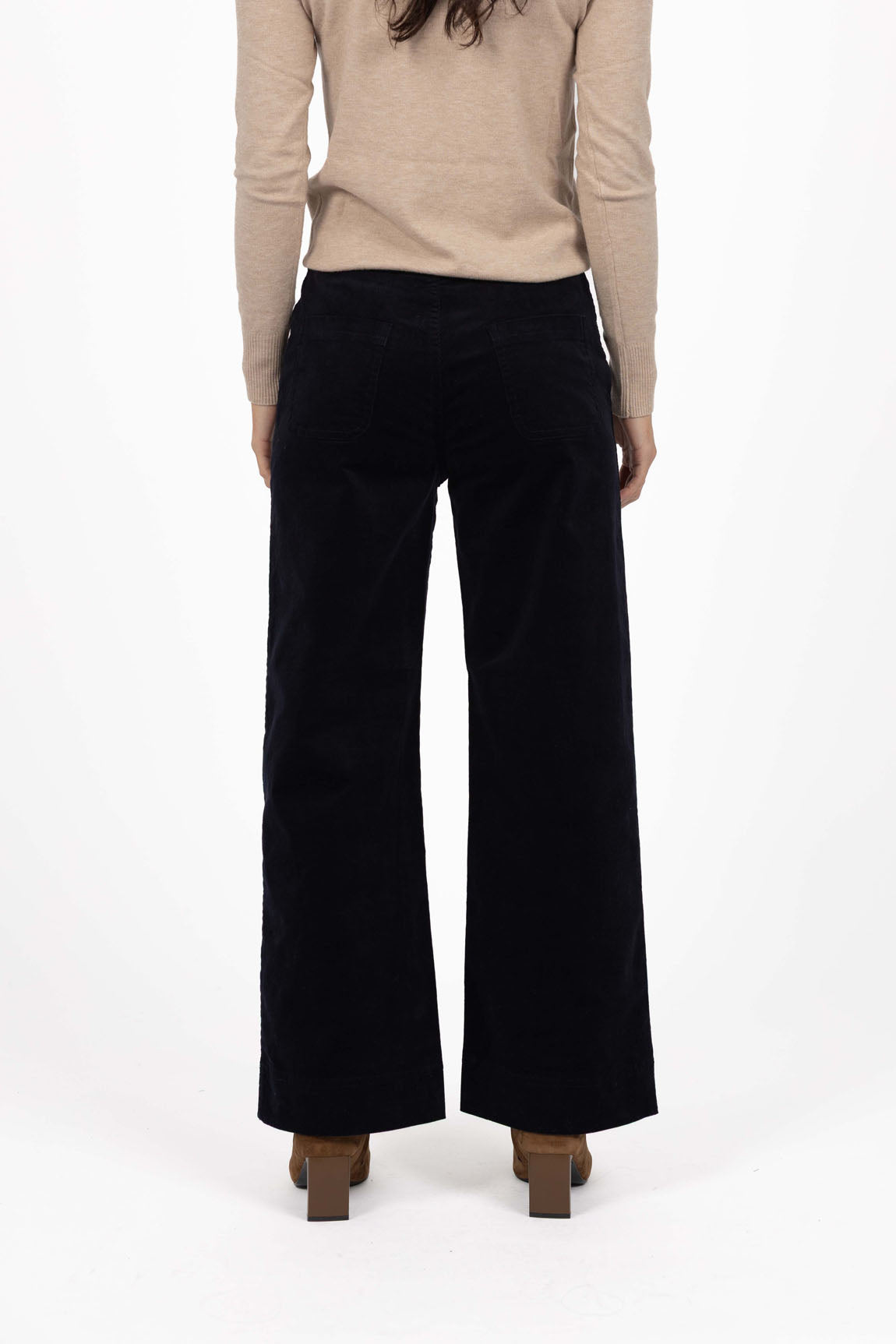 Fleetwood cord Jean from Humidity Lifestyle - Indigo colour
