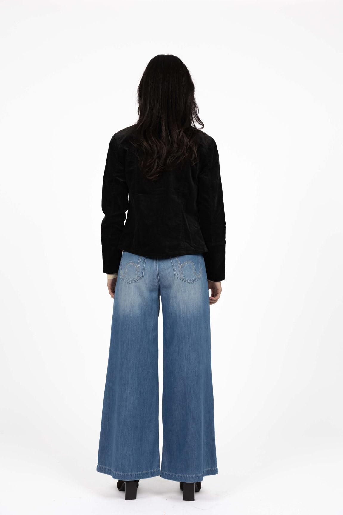 Gabi Cord Jacket from Humidity Lifestyle - Black colour