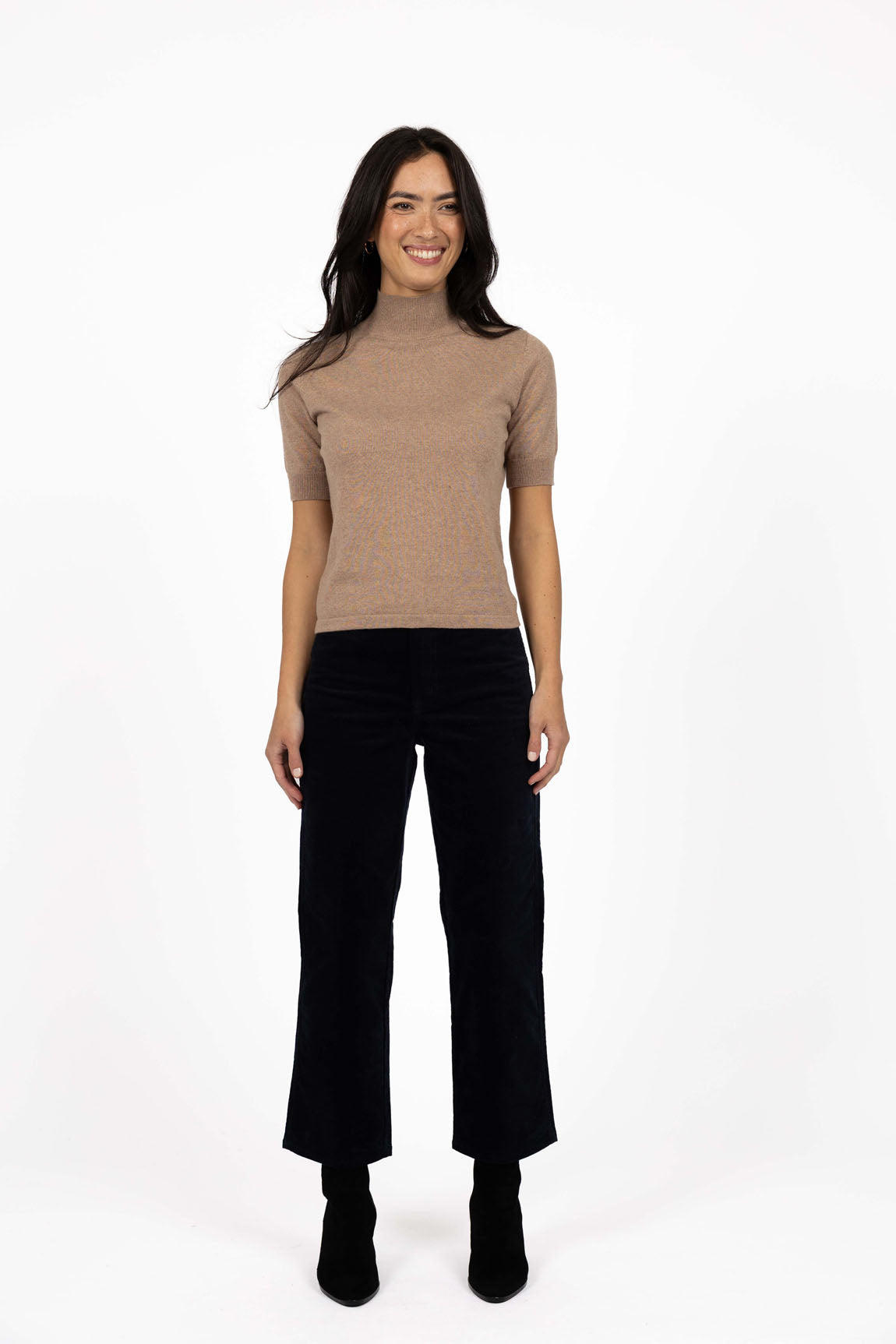 Vera top from Humidity Lifestyle - Hazelnut
