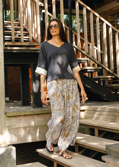 Contrast Cuff Top from LD&Co - Graphite colour