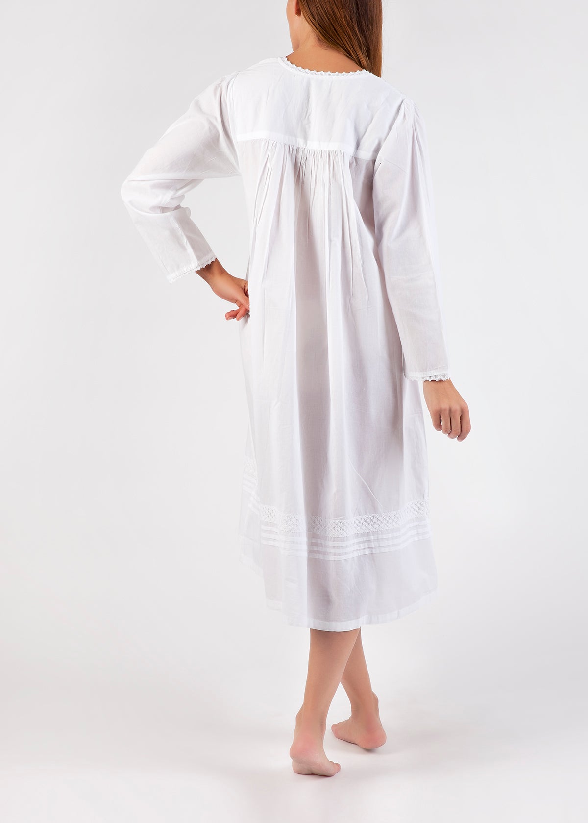 Embroidered White Cotton Long Sleeve Nightie - Arabella MD34LS