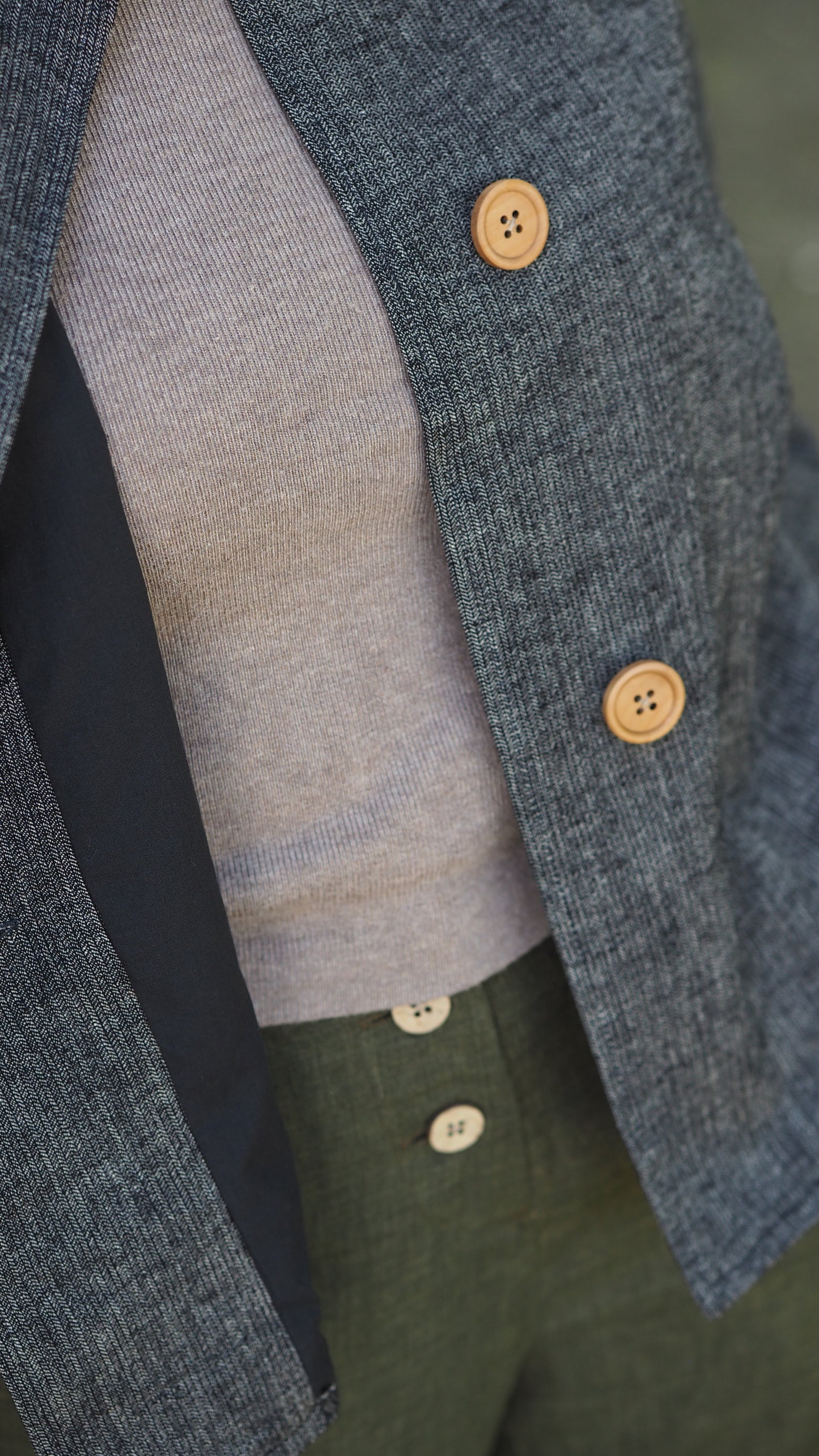 Tokyo Jacket from Rogue Linen Sustainable Fashion - Black Beige fine textured stripe