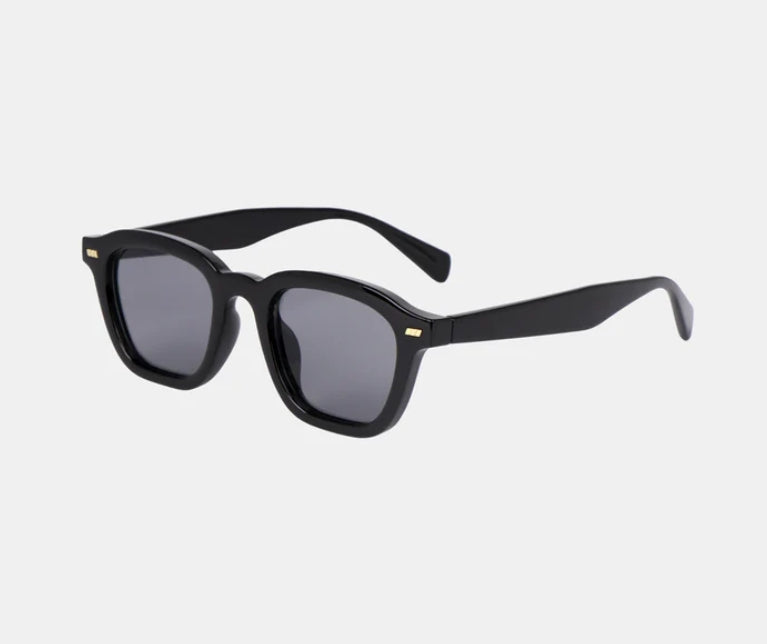 Antigone Eden Sunglasses - Black