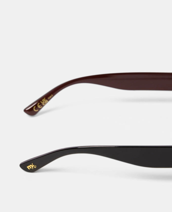Milla Hart Freja Sunglasses Black/Smoke