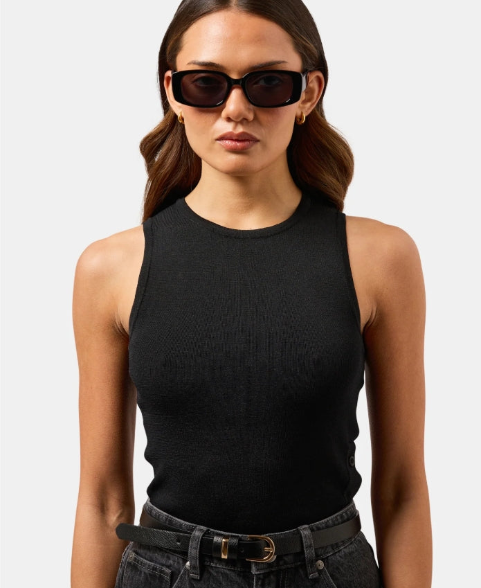 Milla Hart Freja Sunglasses Black/Smoke