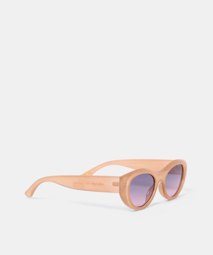 Milla Hart Nora Sunglasses Milky Bone/Blue-Pink