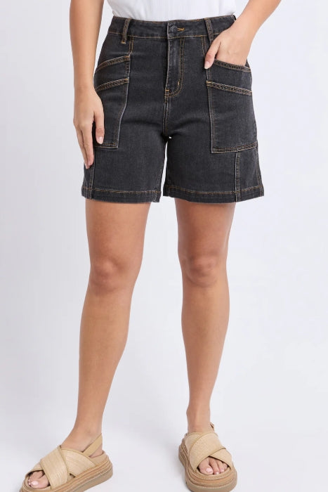 Balmy Short - Washed Black