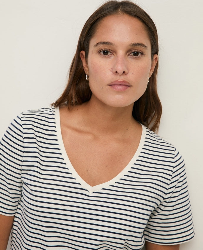 Yerse Barcelona organic cotton striped V-neck Tee - Ecru & Navy Stripe