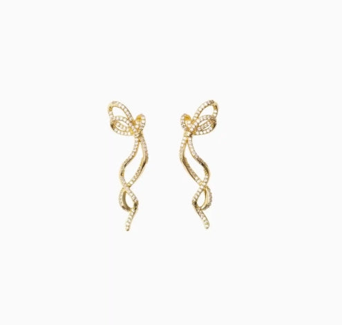 Scarlet earrings from Stilen NZ - gold