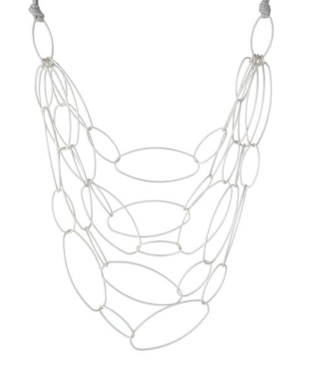 Sara necklace
