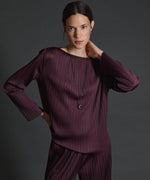 Yerse Aubergine bateau-neck pleated blouse