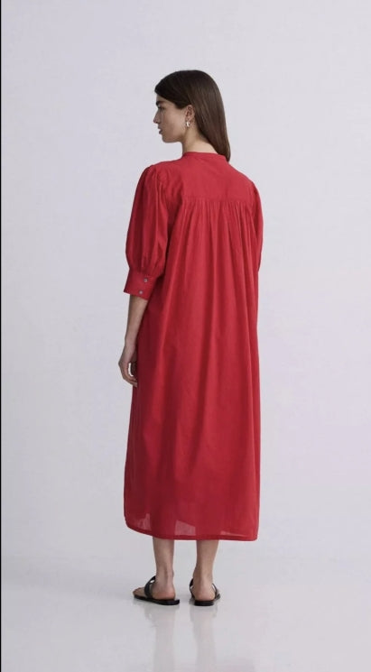 Yerse Barcelona Pleated Summer Midi Dress - Red