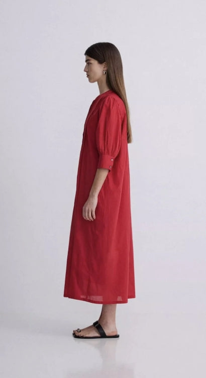 Yerse Barcelona Pleated Summer Midi Dress - Red