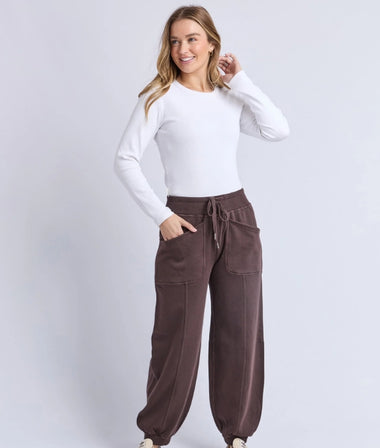 Leo Trackpant from Foxwood
