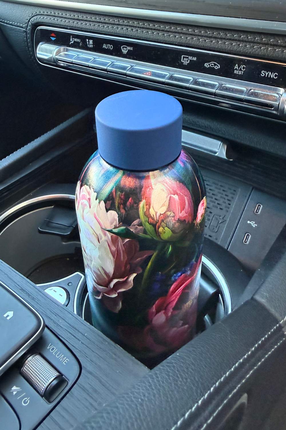 Anna Stretton Water Bottle - Adorable